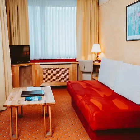 Hotel Bruecklwirt 4*
