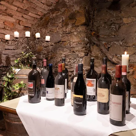 Bruecklwirt فندق 4*