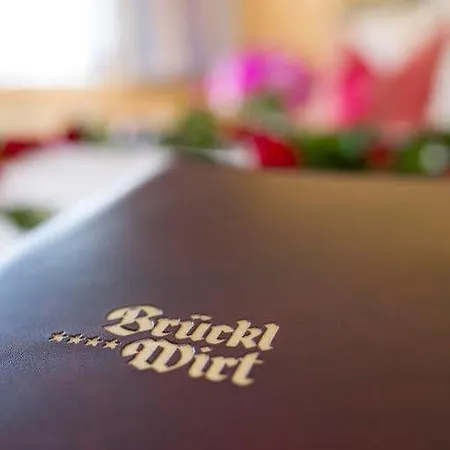 Hotel Bruecklwirt 4*