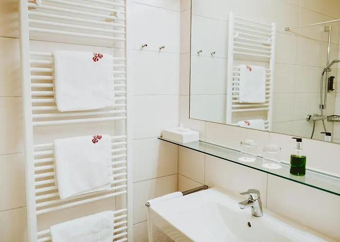 Bruecklwirt 4* نيكالسدورف