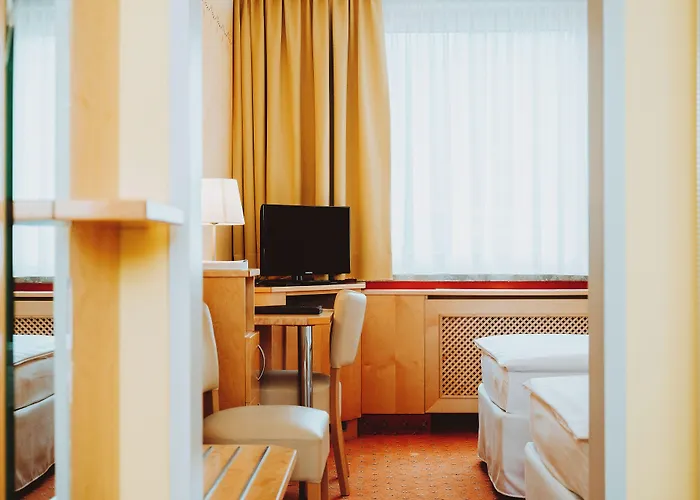 Bruecklwirt 酒店 Niklasdorf