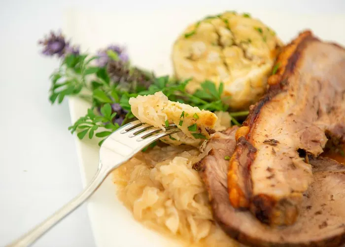 Bruecklwirt فندق نيكالسدورف