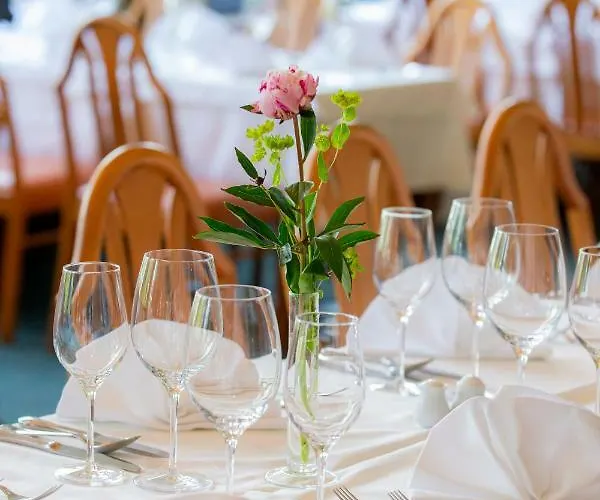 فندق Bruecklwirt 4*